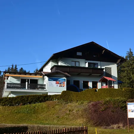 Karawanken Lodge-3
